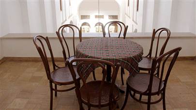 حیاط هتل خانه سه نیک یزد حیاط هتل خانه سه نیک یزد